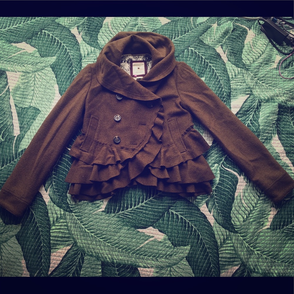 SOLD — Thick Ruffled Winter Coat